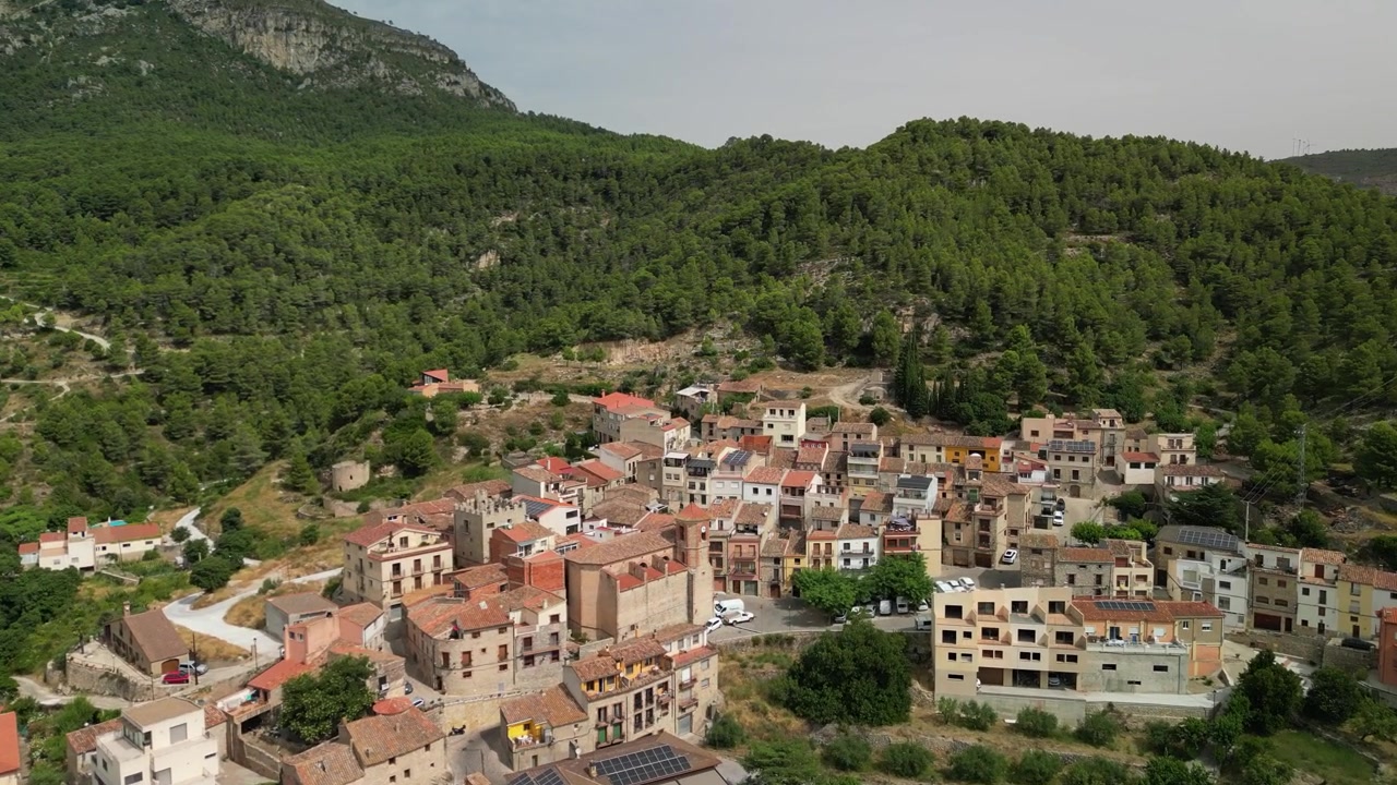 Il villaggio di Colldejou, Serra de Llaberia