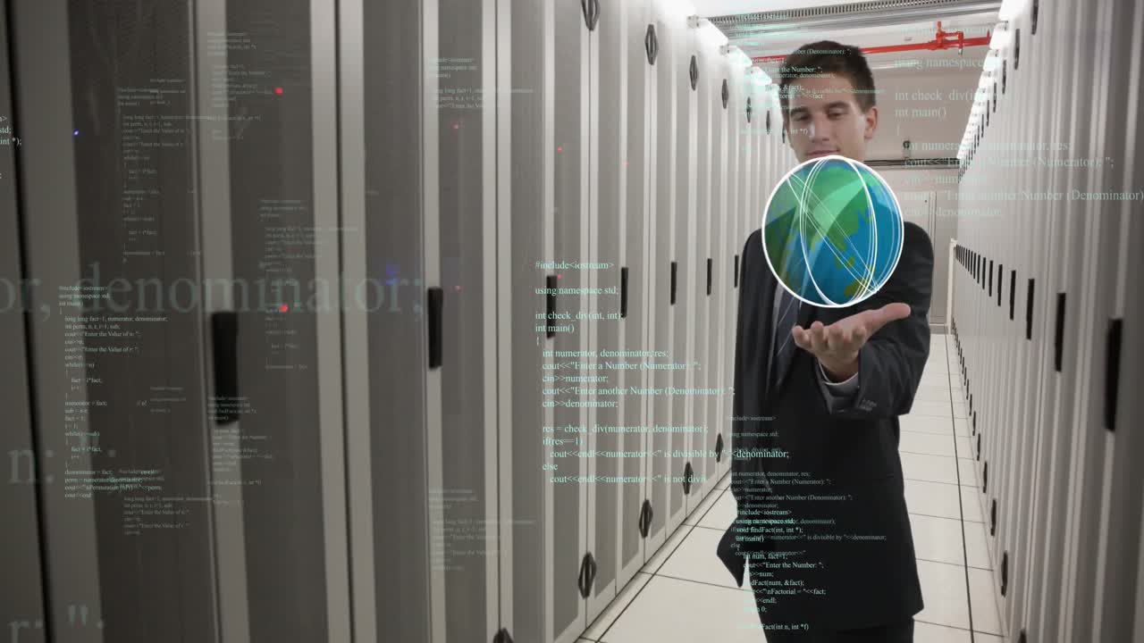 animación de procesamiento de datos sobre hombre de negocios caucásico con globo en la sala del servidor.