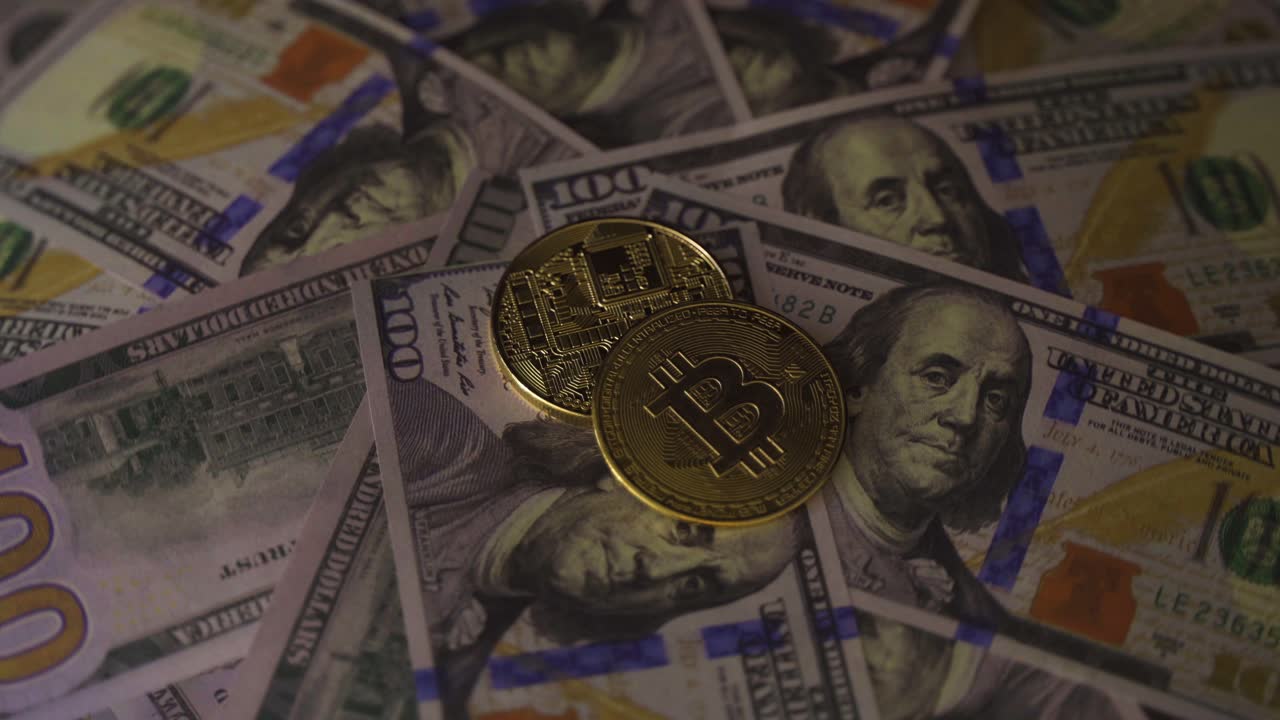 bitcoins brillantes y dólares estadounidenses. consejos de inversión financiera.
