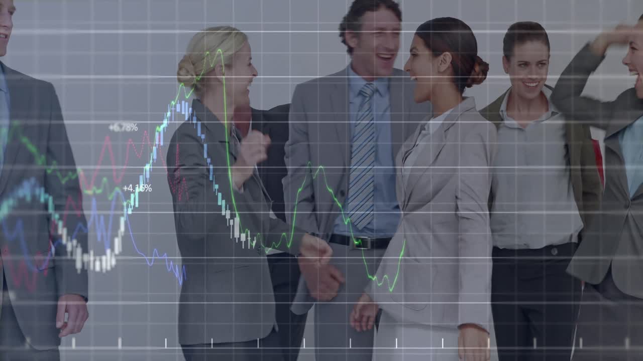 Animação de gráficos e painéis de negociação, com uma equipe diversa que superou desafios e está celebrando com high fives.