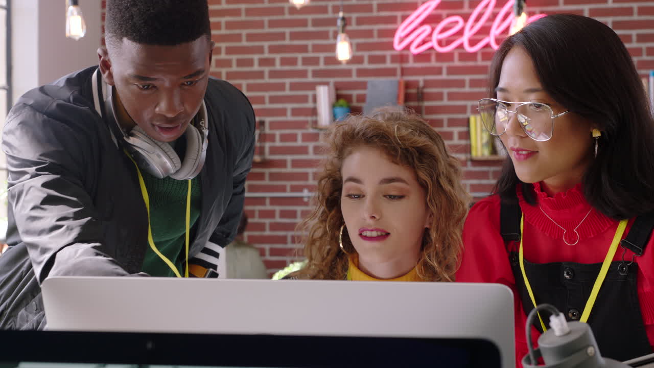 Team Collaboration in Modern Office Setting