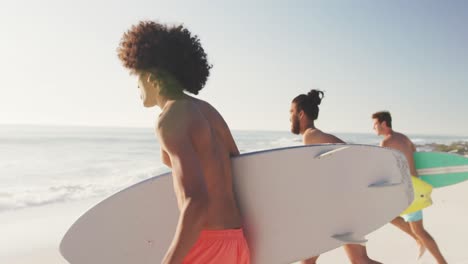 men ready to go surf