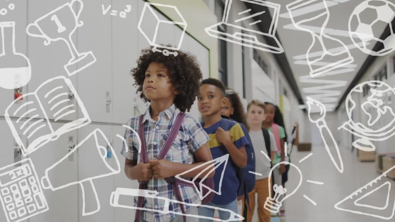 animación de iconos de artículos escolares sobre diversos escolares de pie en el pasillo de la escuela