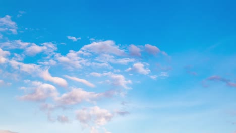 Schöne-Wolken-In-Bewegung-Im-Zeitraffer