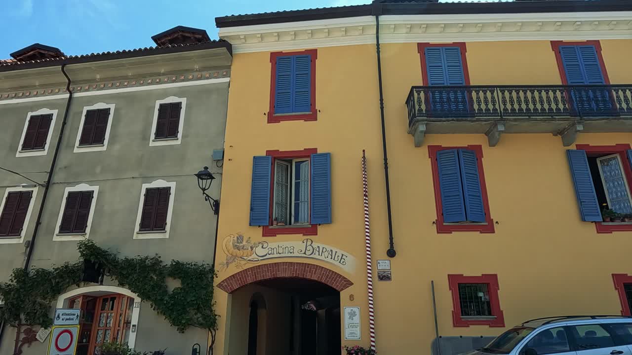 arquitectura vibrante en una encantadora ciudad italiana