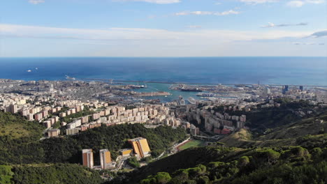 vista panorámica de génova desde forte begato-3