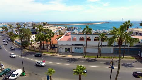 Sonniger-Tag-Im-Fischereihafen-Von-Algier,-Der-Hauptstadt-Algeriens