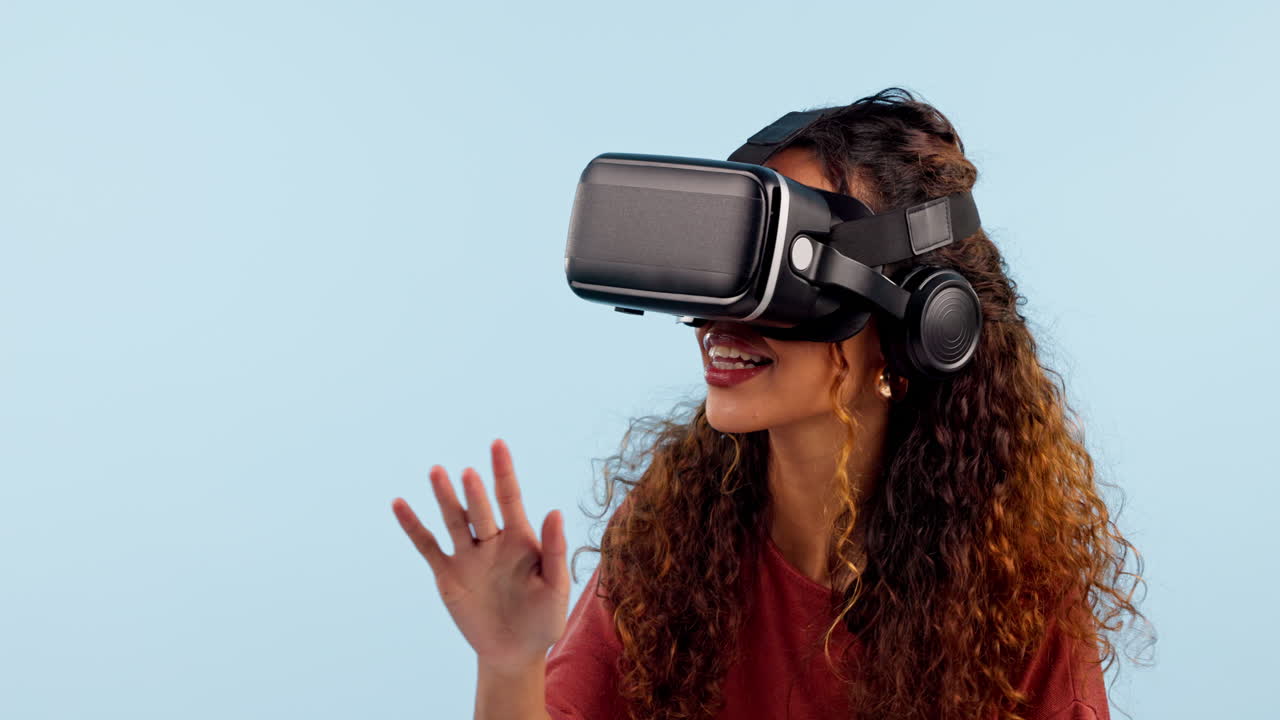 Virtual reality, headphones and gaming