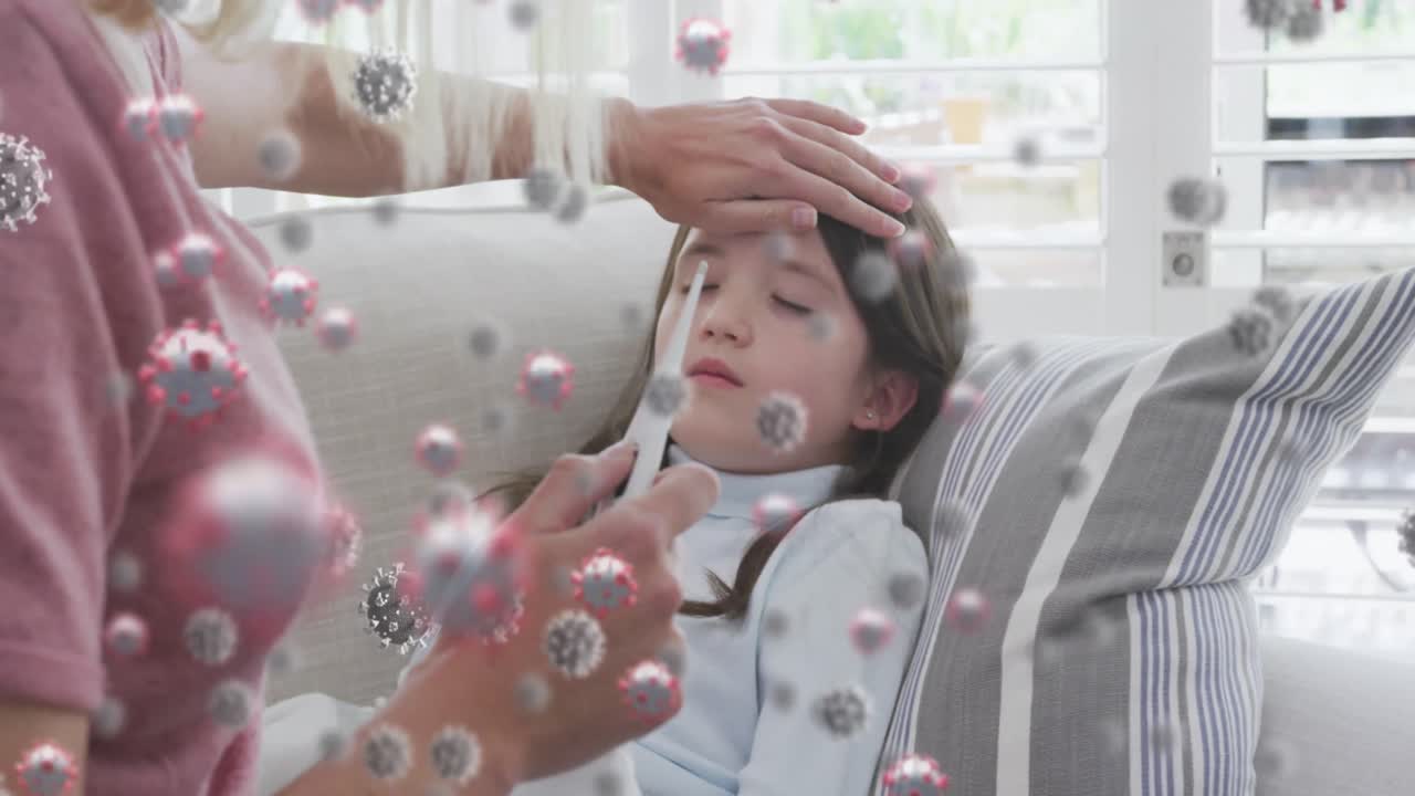 코로나19 세포의 애니메이션: 백인 금발 어머니가 아픈 딸의 온도를 측정합니다.