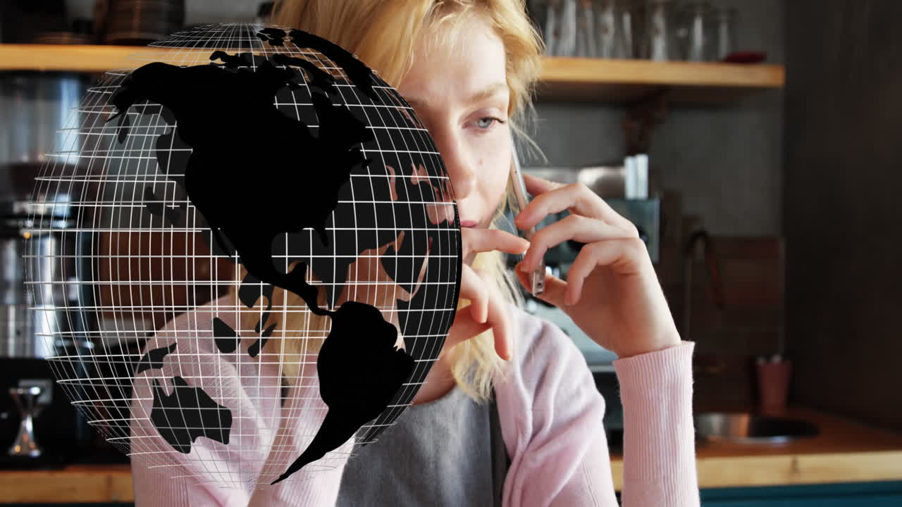 스마트폰을 사용하는 여성 위에서 회전하는 지구의 애니메이션