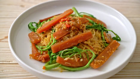 Stir-fried-rice-vermicelli-and-water-mimosa-with-pickled-squid