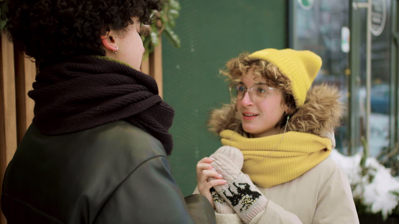 pareja de lesbianas pasando tiempo juntas