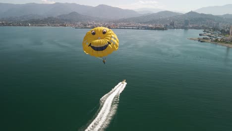 Cute-Parachute-in-sky