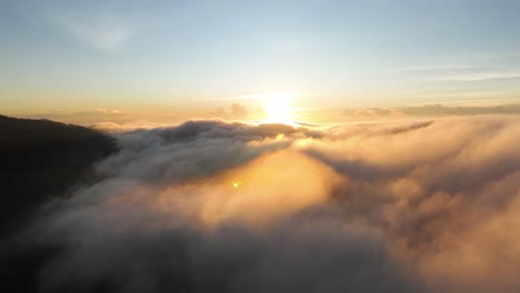 Time-Lapse-of-Dramatic-Clouds-Rolling-Movement-at-Sunset,-Copy-Space