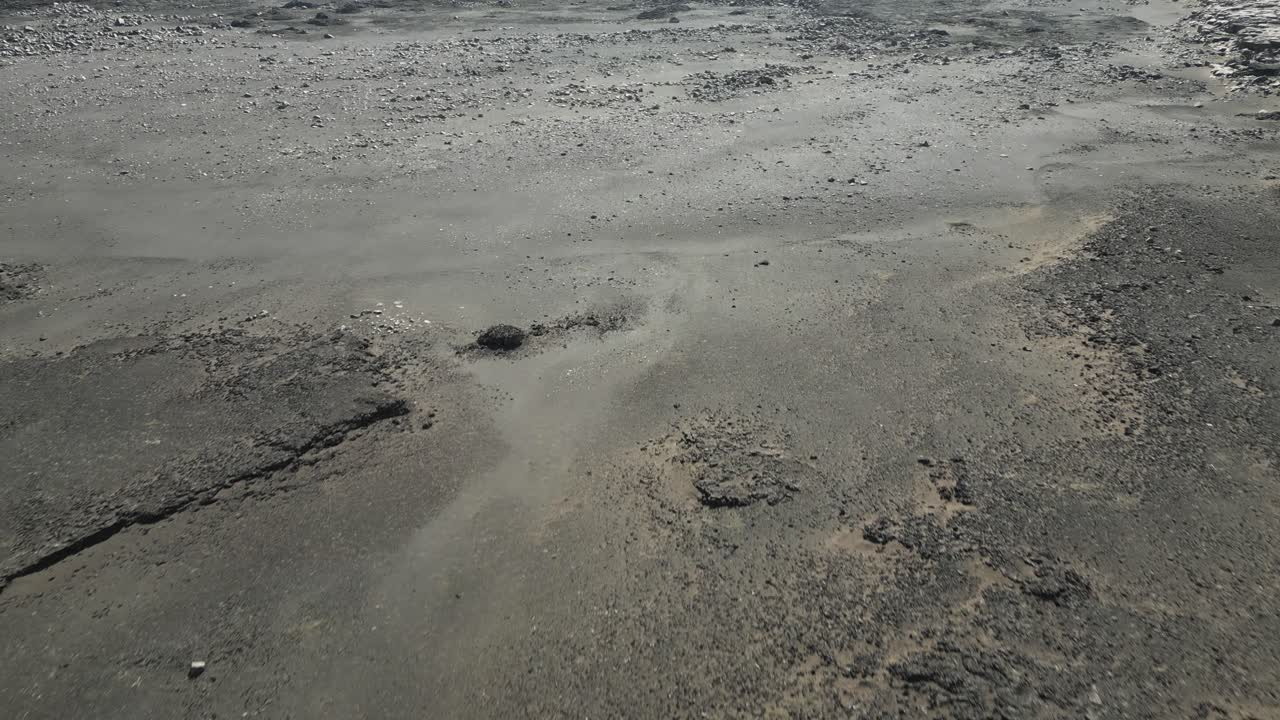 아이슬란드 의 황량 한 용암  의 거친 지형, 공중 에서 아래 로 보이는 모습