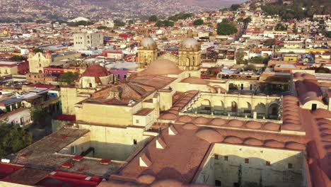 Soleada-Ciudad-De-Oaxaca,-México