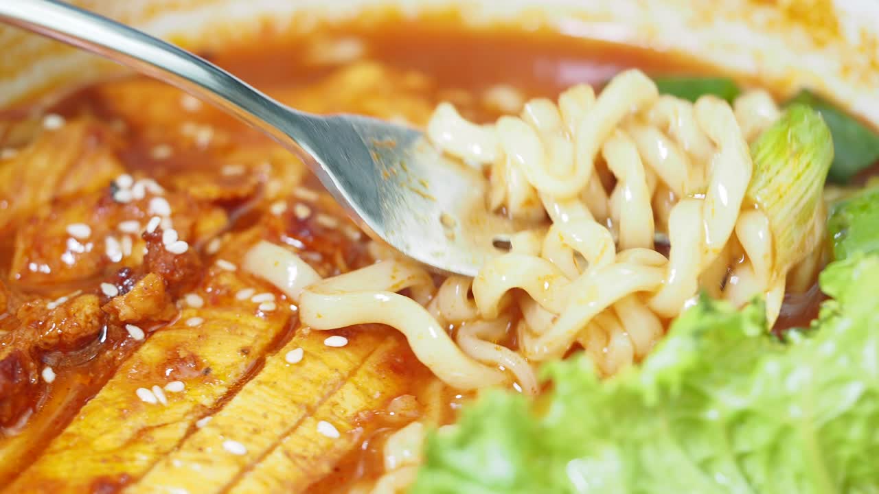 매운  라멘