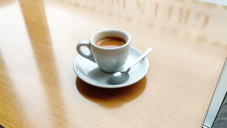 taza de café de la mañana