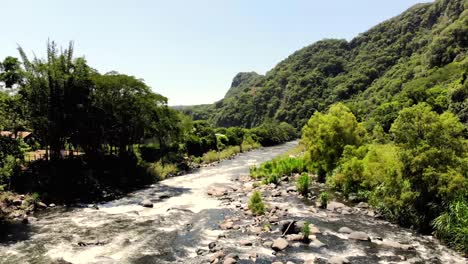 Luftvideo-Des-Rafting-Flusses-&quot;Río-Pescados&quot;-Bei-Jalcomulco,-Veracruz,-Mexiko