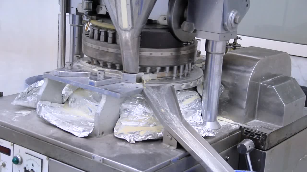 taller de máquina de fabricación de píldoras moderno de fábrica farmacéutica