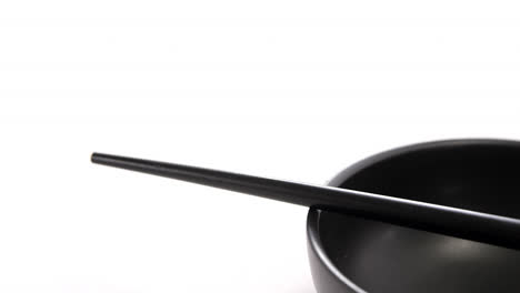 Chopsticks-with-bowl