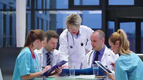 Team-of-doctors-having-a-meeting-in-conference-room