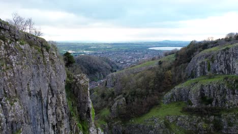 disparo ascendente de la garganta del cheddar y el embalse