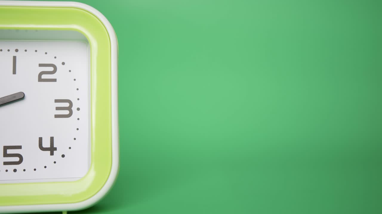 시청시간은 오전 2시 또는 오후 2시입니다.