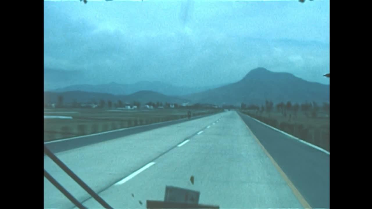 Vecchia autostrada di Hong Kong negli anni '80.
