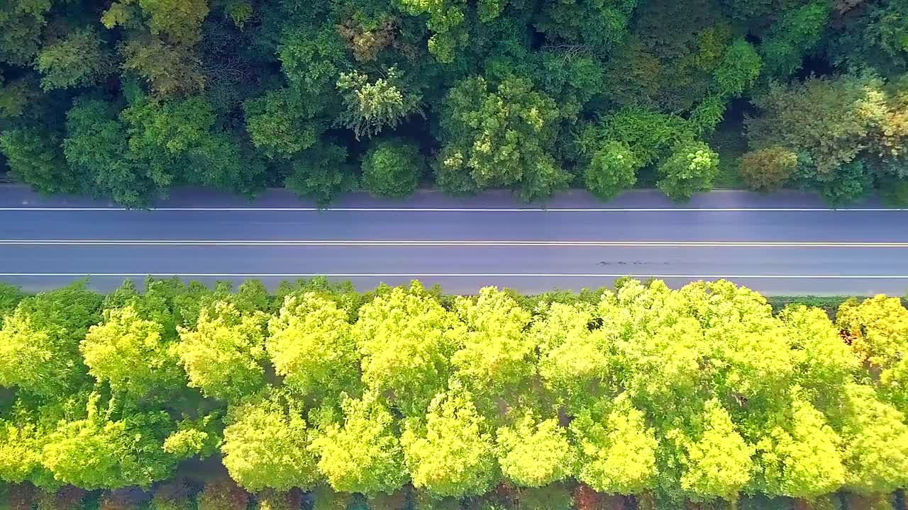 가을의 도로 위쪽 전망 - 남한