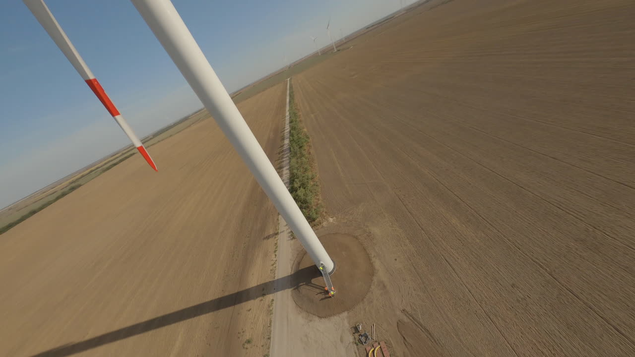 Wind Turbine Installation and Construction