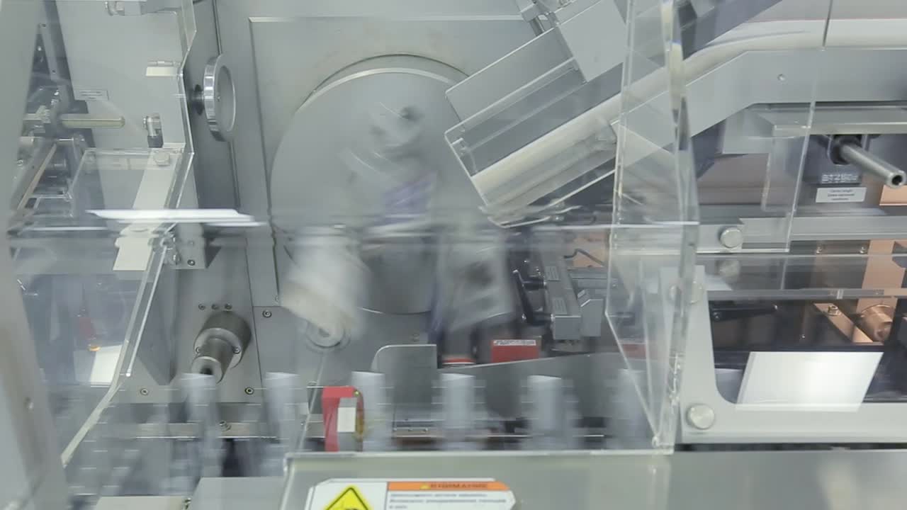 Automated Packaging Process in a Modern Factory