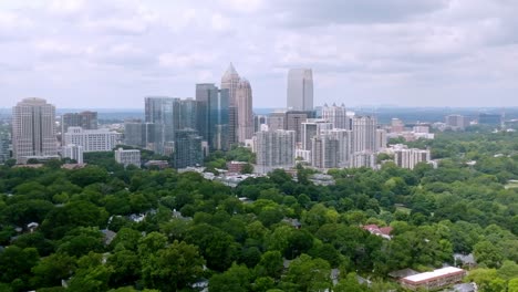 Vista-De-Pájaro-De-Las-Casas-De-Atlanta-Con-Un