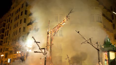 Fallas-Burning-0-11