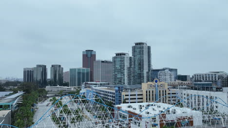 Long-Beach,-California-city-skyline---aerial-establishing-shot