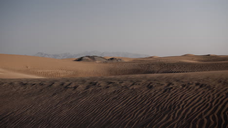 middle eastern desert landscape near dubai in the united arab emirates