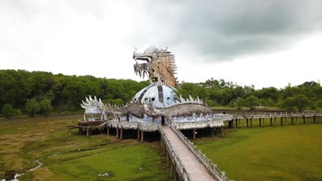 Aerial-footage-of-a-mountain-range-in-northern-Vietnam