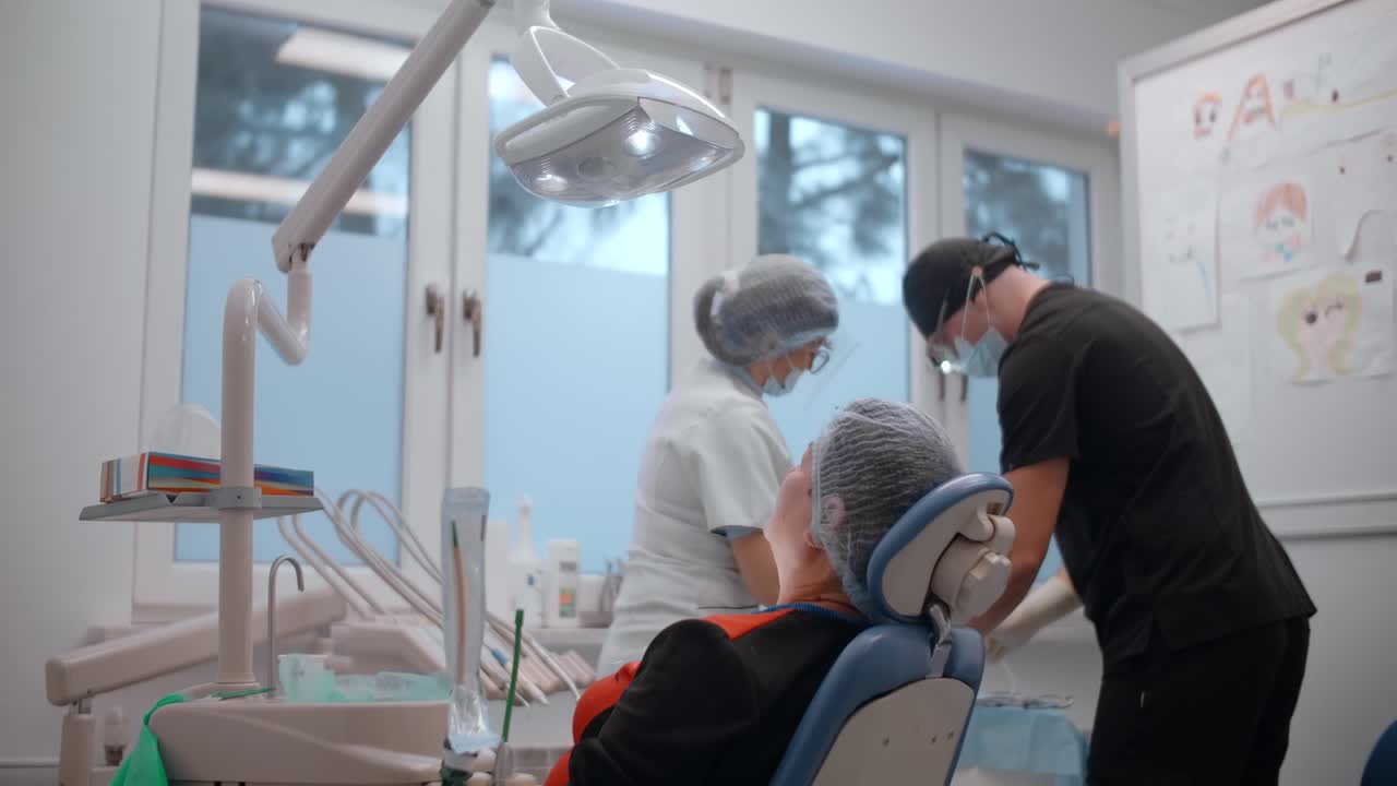 진행 중인 치과 절차