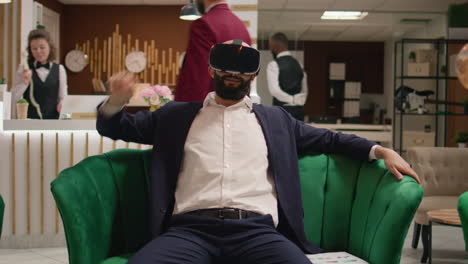 middle eastern manager using vr glasses