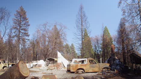 tomas de establecimiento de la destrucción del paraíso, california después del incendio del campamento 7