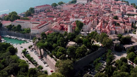 Panorama-of-the-old-city-of-Zadar,-Croatia