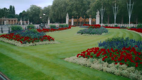 gratifying flowery lush gardens of london united kingdom