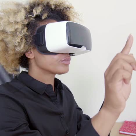3D-Virtual-Reality-Headset