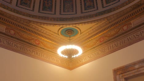 Chandelier-At-The-Entrance-Hall-Of-Howard-Whittemore-Library-In-Naugatuck,-Connecticut,-USA