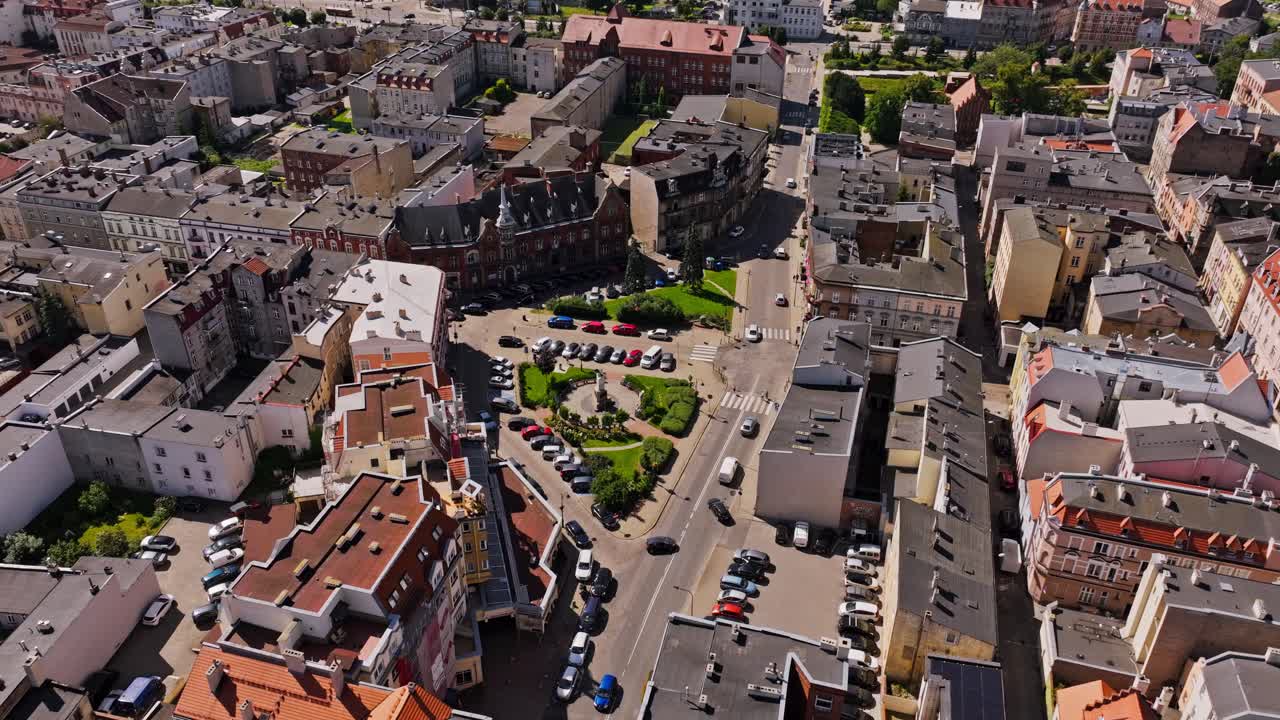 Historic square in Grudziądz captured with cinematic movement and fine detail