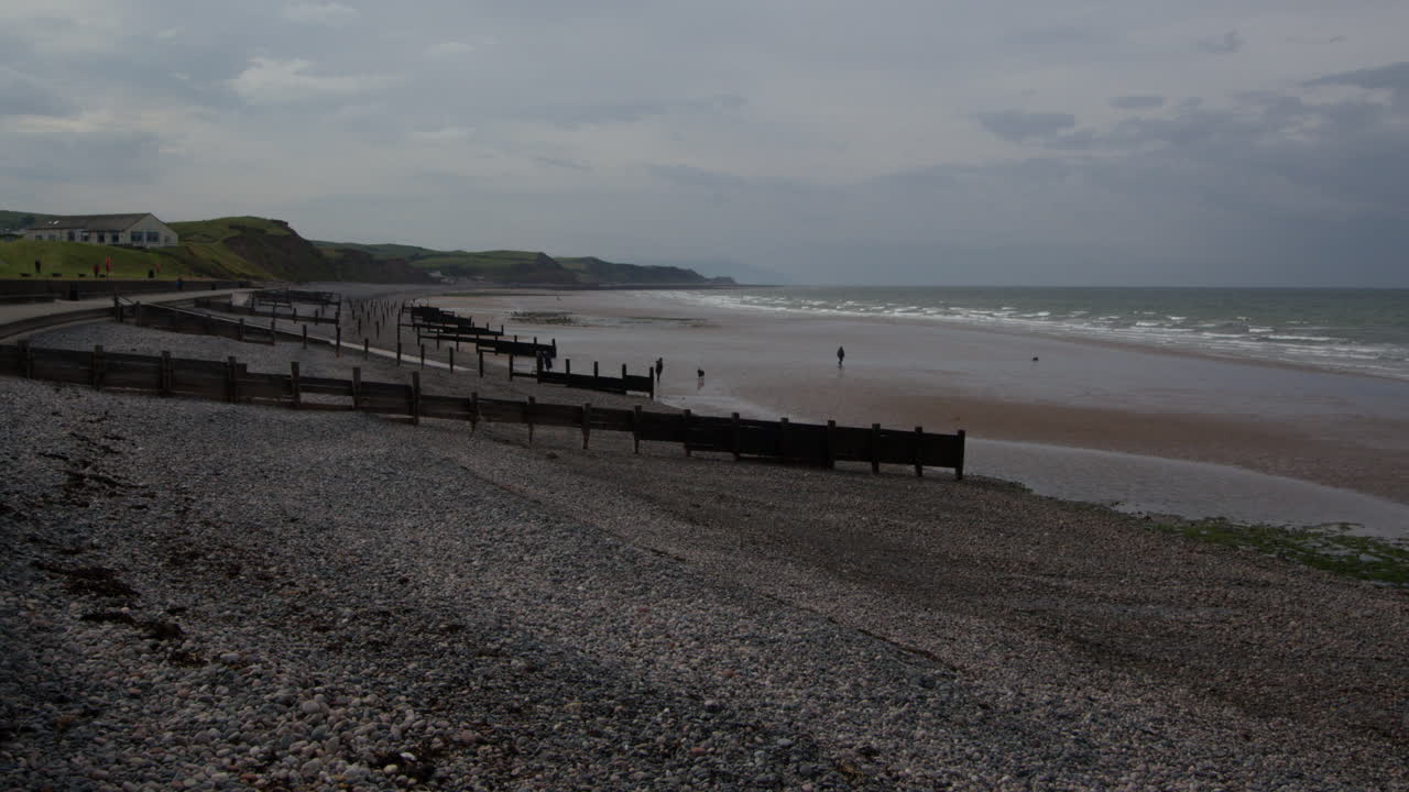 웨스트 레이크 디스트릭트 (west lake district) 에 있는 세인트 비스 (saint bees) 의 동쪽을 바라보는 초대형 광장.