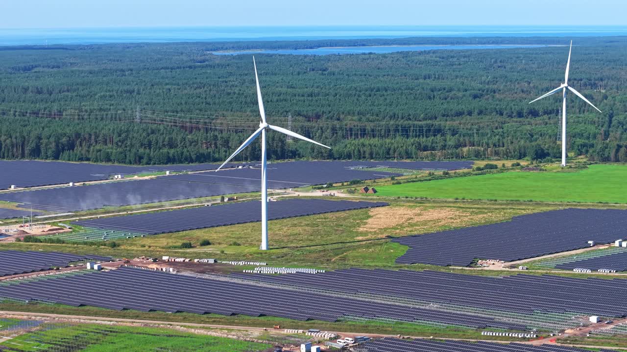 Solar and Wind Power Generation Landscape