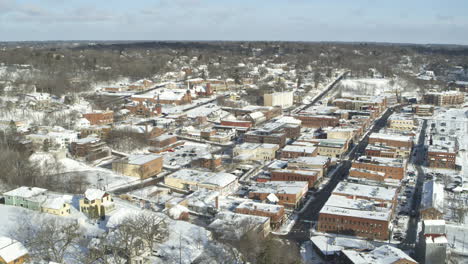 Paisaje-Nevado-Aéreo-Del-Centro-De-Stillwater,-Minnesota