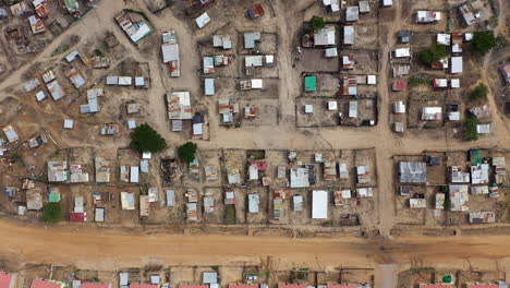 Alte-Und-Neue-Township-Nebeneinander-In-Südafrika,-Luftaufnahme-Von-Oben