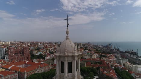 Nationales-Pantheongebäude,-Kirche-Santa-Engracia,-Lissabon,-Portugal